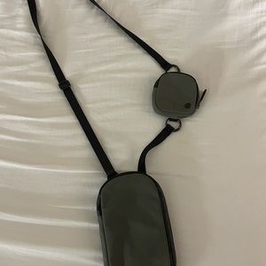 lululemon athletica Green Crossbody Bag Set